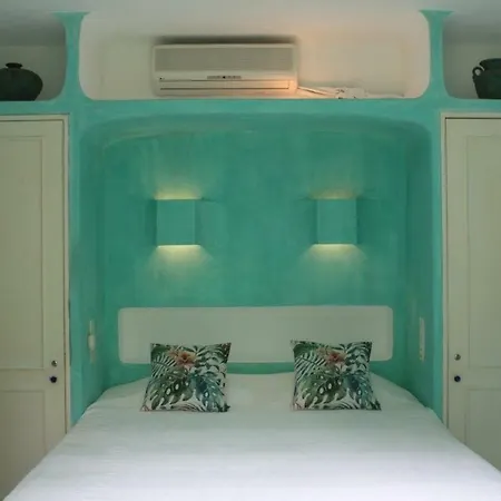 67 Holiday home