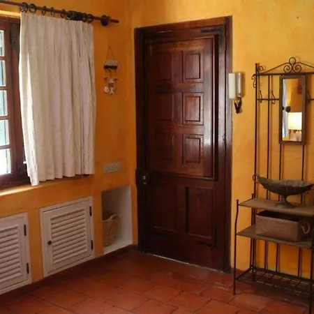 67 Holiday home *